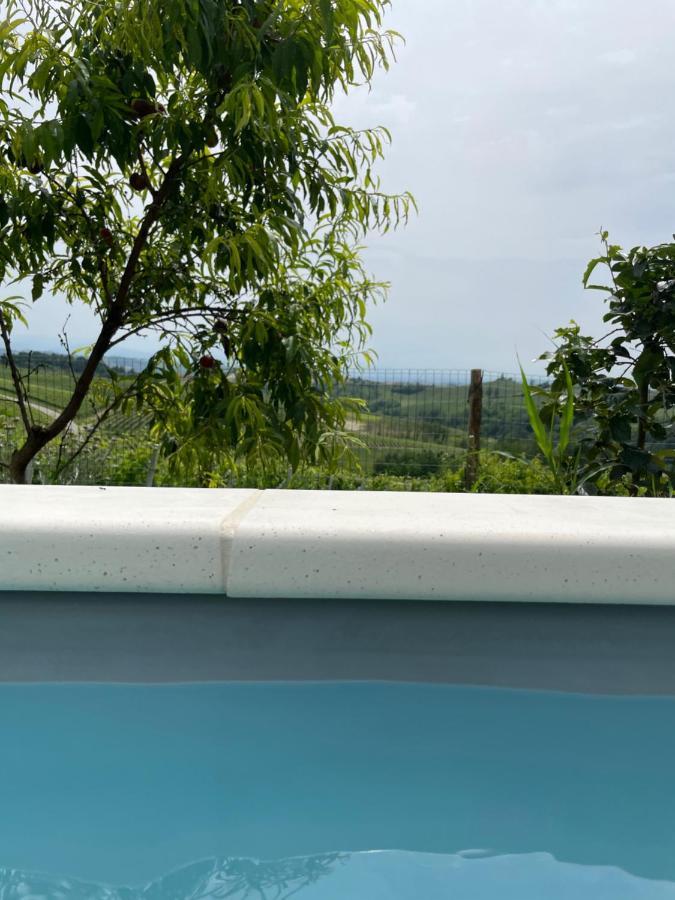 Agriturismo La Ca Veja Monforte dʼAlba Zewnętrze zdjęcie