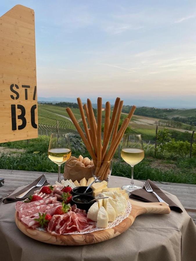 Agriturismo La Ca Veja Monforte dʼAlba Zewnętrze zdjęcie
