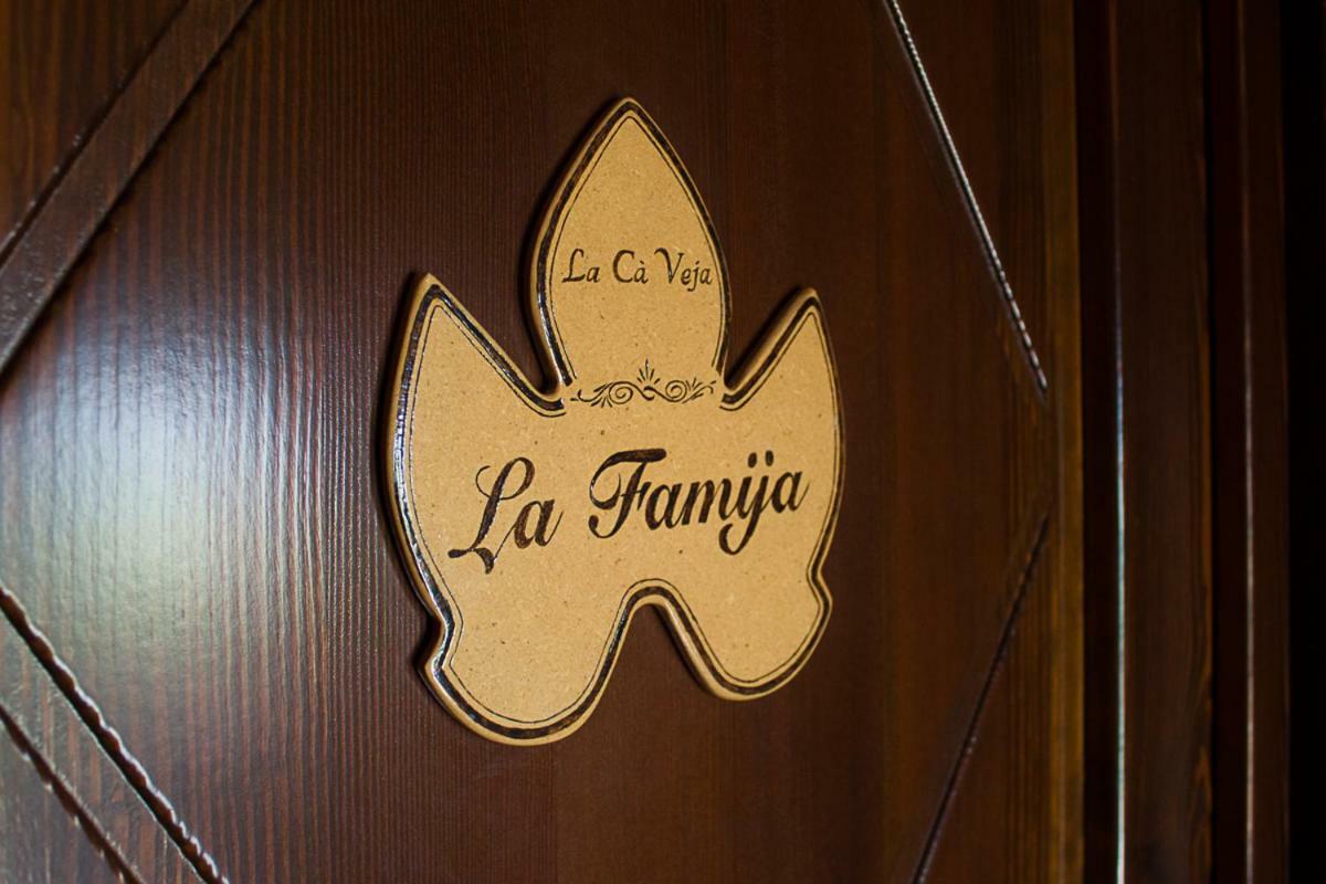 Agriturismo La Ca Veja Monforte dʼAlba Zewnętrze zdjęcie